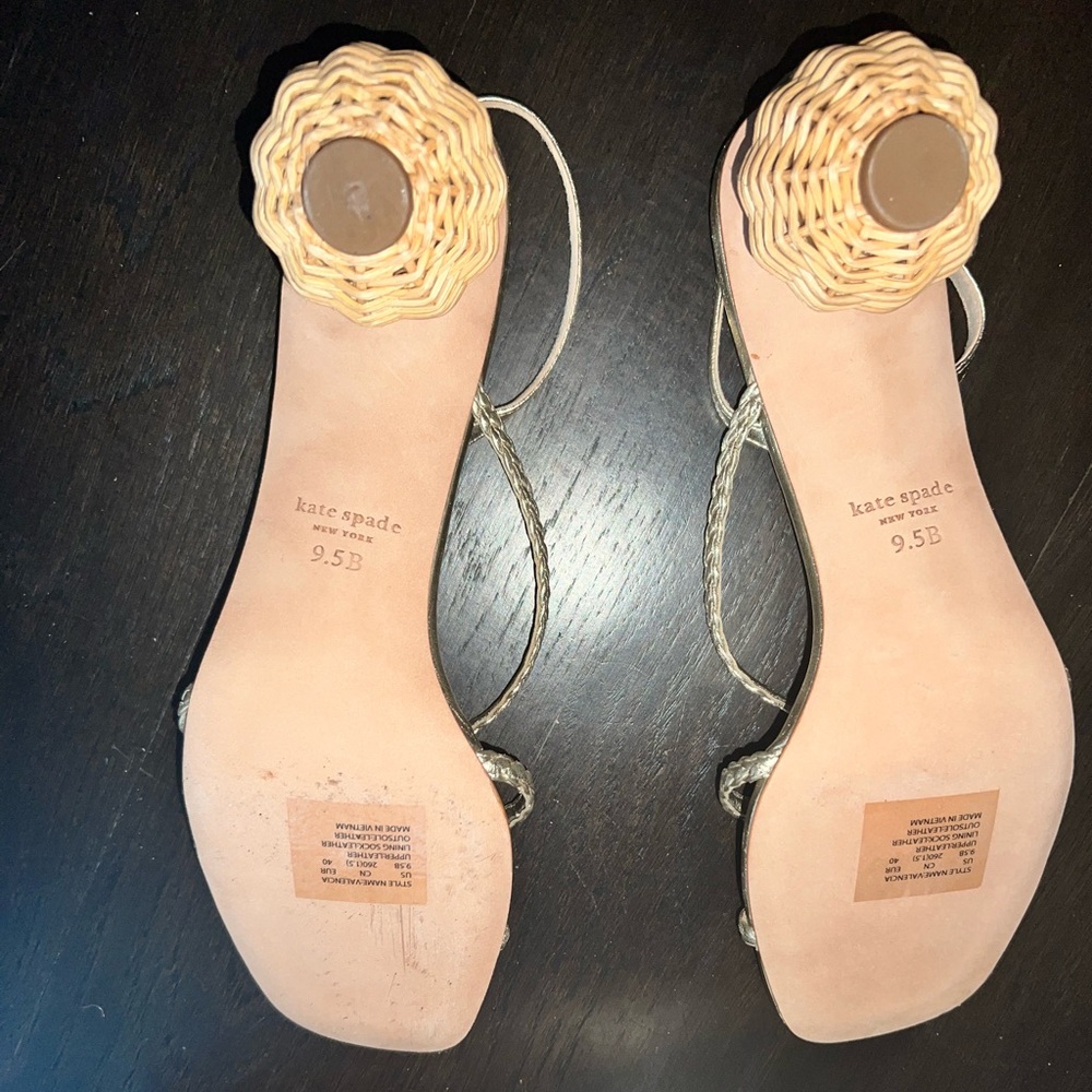 Kate Spate Heeled Sandals - Gold - Size 9.5 - Picture 5 of 6